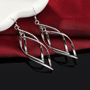 9.25 Sterling Silver Drop Earrings